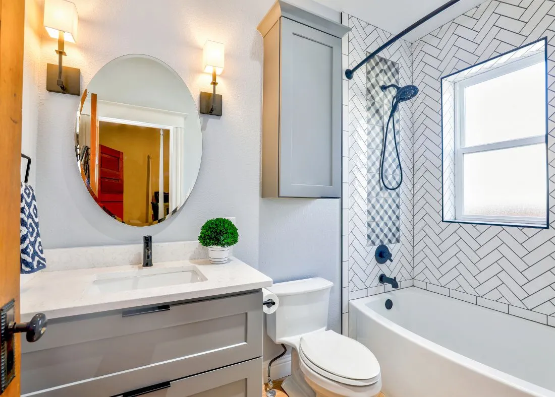 A Luxury bathroom with bath, shower, toilet and sink